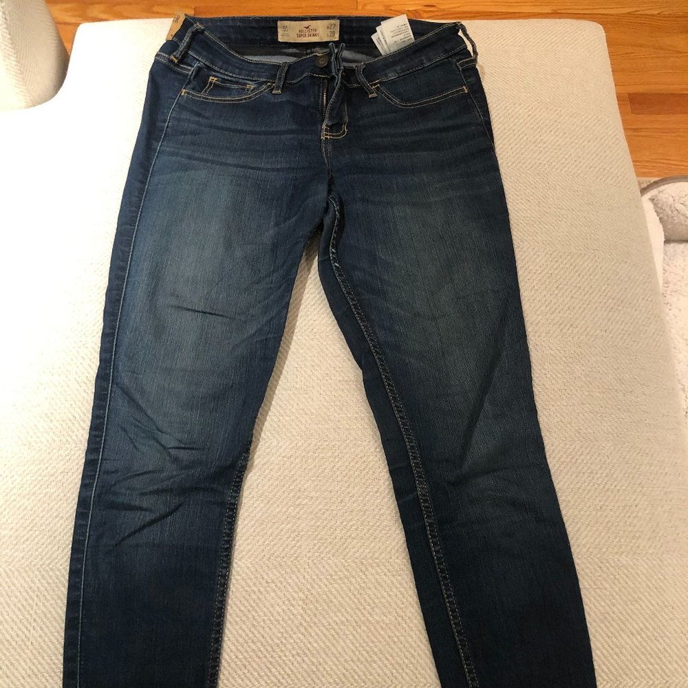 Hollister Dark Wash Skinny Jeans